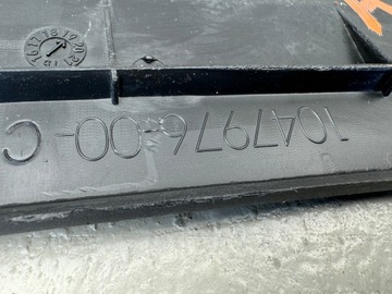 фото thumb №11, Tesla модель x 16r- планка захист бампера зад задня 1047976-00