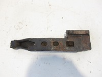 фото thumb №7, Nissan terrano i 86-96 3d 2.4i z24i балка кронштейн кронштейн мост перед