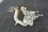 фото thumb №1, Кронштейн генератора 3.0 tdi audi q7 4l vw touareg 7l