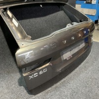 фото thumb №2, Volvo xc60 ii 2017- кришка багажника задня багажника