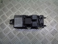 фото thumb №1, Коробка запобіжників volvo v40 1.8 gdi 30889703