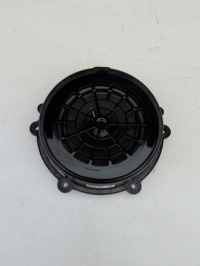 фото thumb №1, Динамик bose дверь задняя 971035453d porsche panamera 971