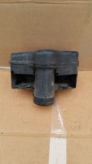 фото thumb №1, Seat altea leon ii 04-12 впуск воздуха 5p0805971