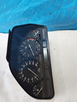 фото thumb №8, Спідометр  манометр bmw e34 525i 1388801