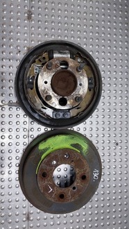 фото thumb №1, Ступица барабан левый зад kpl 8v511113a ford fiesta mk7