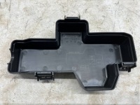 фото thumb №5, Rav4 v гибрид крышка баллончик коробка предохранителей 82662-42720