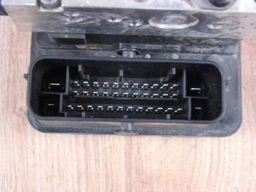 фото thumb №6, Kia оригінальний номер 58920-f1520