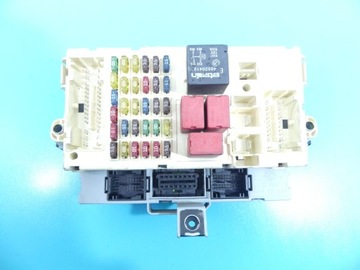 фото thumb №2, Коробка запобіжників fiat stilo 51711824