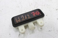 фото thumb №1, Микровыключатель крышки mercedes w212