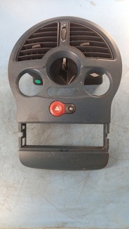 фото thumb №1, Решётка воздуховод renault modus 04r