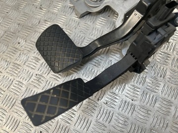 фото thumb №5, Педаль тормоза газа комплект audi a4 b8