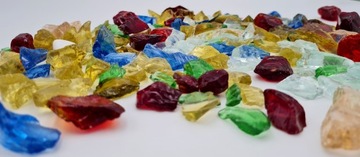 SZKŁO DEKORACYJNE KAMIEŃ SZKLANY BURSZTYN SZKŁO OGRODOWE GRYS 1kg 1-2cm