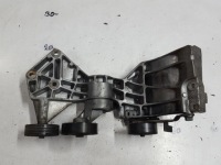 Купить Mercedes b klasa w245 2.0 cdi кронштейн генератора кронштейн генератора, фото thumb