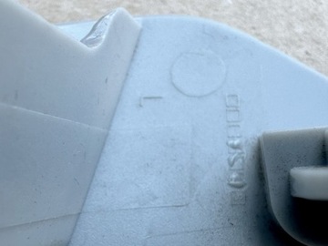 фото thumb №9, Заглушка склоомивача лампа l - porsche panamera 971