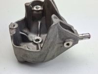 фото thumb №8, Кронштейн насоса пального citroen c3 aircross 9824088780