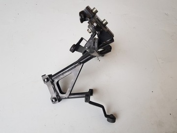 Stelaż czaszy licznika lusterek Yamaha FZS 1000 Fazer 01-06 mocowanie uchwy
