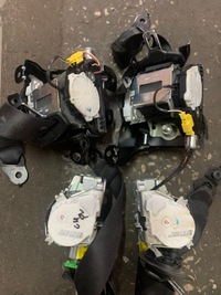 фото thumb №3, Mercedes c класс w204 рестайлинг pas ремни безопасности натяжитель оригинал комплект