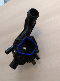 фото thumb №1, Корпус термостата 1336cp оригінальний номер citroen/peugeot