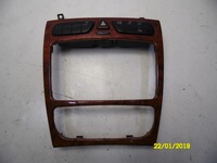 фото thumb №1, Панель аварійних рамка радіо mercedes w203 c klasa