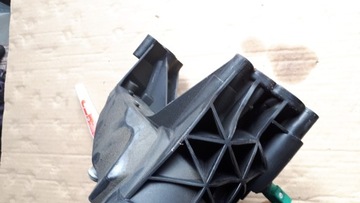 фото thumb №10, A6 c7 4g основа фільтра масла 2.0 tdi 03n115389