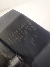 фото thumb №8, Volkswagen оригинальный номер 6r0129601c корпус фильтра воздуха