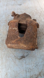 фото thumb №1, Суппорт тормозной правый перед seat cordoba 07r