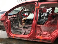 фото thumb №1, Ford tourneo courier 2014 блок двигателя порог левый org