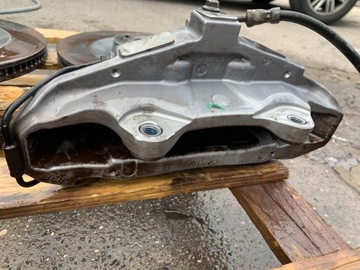 фото thumb №9, Ford mustang mach-e rwd 2021r суппорт зажимы диск левый правый перед