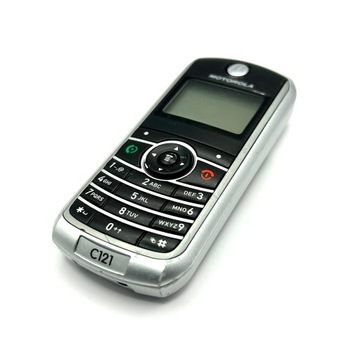 Мобильный телефон MOTOROLA C121 серебристого цвета {УНИКАЛЬНЫЙ}