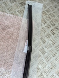 фото thumb №8, Yaris cross 2020-2025 молдинг ущільнювач двері задня задня права nowa