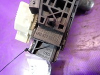 фото thumb №6, Audi a6 c5 sedan lift ручка задняя крышки 4b0827565h