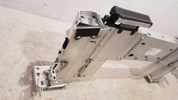 фото thumb №10, Капотаж дуга подголовник porsche 992 cabrio