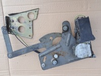 Купити Підйомник задній правий mercedes 107 slc 1076701003, фото thumb