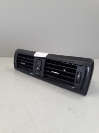 фото thumb №1, Bmw f21 2.0d решётка обдув 9207116