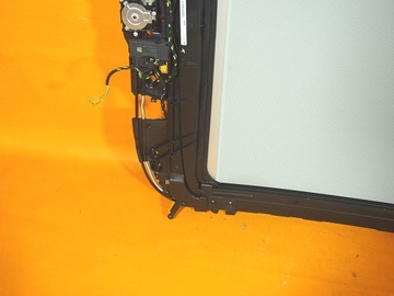 фото thumb №13, Audi q7 4m люк панорама моторчик модуль ролета 4m0877041