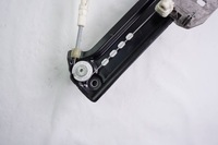 фото thumb №9, Механізм підйомник скло лівий перед porsche taycan 9j1837401d