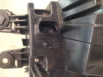 фото thumb №12, 11a945095 оригінальна лампа лівий зад led vw id4 2021+