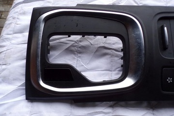 фото thumb №9, Панель рамка тунелю 969121990r renault megane iv