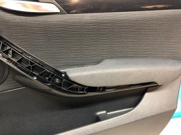 фото thumb №6, Bmw x1 e84 боковина обивка дверь правые перед правая