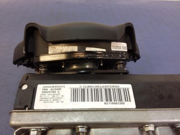 фото thumb №7, Mercedes e w211 панель роздавальна konola