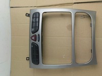 фото thumb №1, Dekor рамка радио a2036802439 mercedes w203