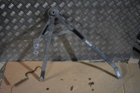 фото thumb №1, Idealna розпірка задня права bmw f80 f82 1