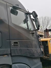 фото thumb №1, Двері праве повний iveco stralis 450 e5
