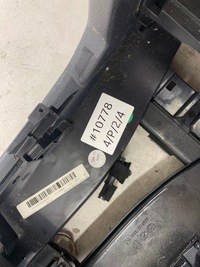 фото thumb №8, Mercedes w212 подлокотник туннель средний