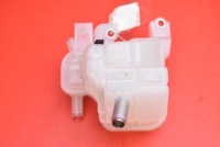 фото thumb №6, Бачок расширительный toyota bz4x 204 km 22-