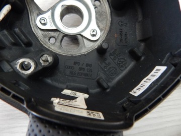 фото thumb №8, Audi a3 q5 8p0 8h0 - кермо нова шкіра sport пелюстки