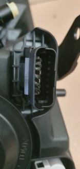 Фара правая  перед передняя led renault sandero 2 рестайлинг  260100437r Недорого, фото thumb