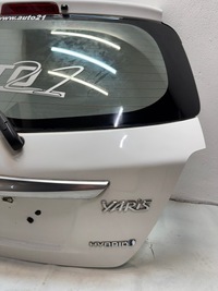 фото thumb №3, Кришка багажника задня задня toyota yaris iii hybrid 2011-2017 rok