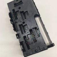 Bmw 5 f10 f11 2010 рамка / модуль предохранителей Недорого, фото thumb