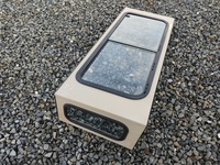 фото thumb №3, Рамка надставка права зад задня крило праві скло defender 1999-2014